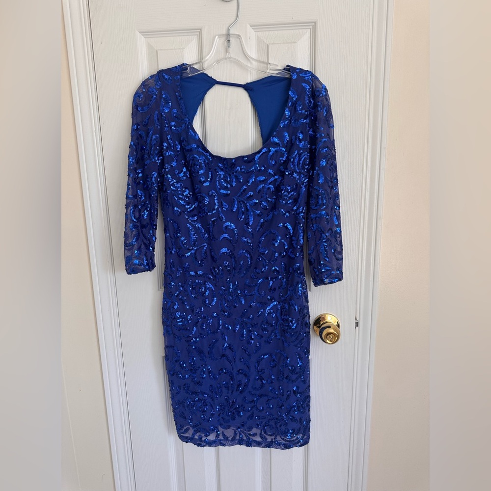 Elegant Blue Sequin Dress